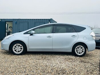 Used Toyota Prius  for sale - 75243169: Photo