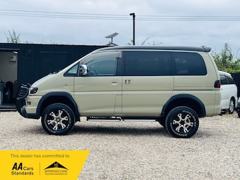 Used Mitsubishi Delica 2006 for sale - 78583810: Photo
