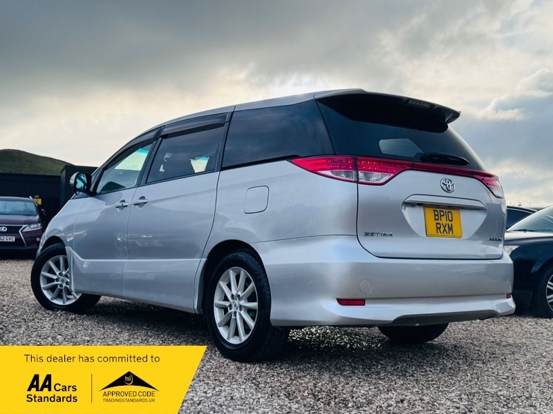 Used Toyota Estima 2010 for sale - 77065460: Photo 5