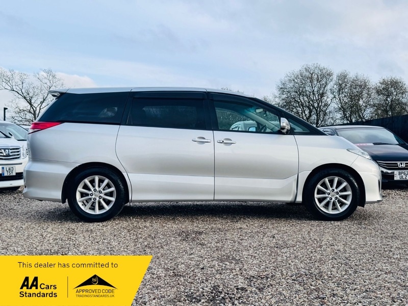 Used Toyota Estima 2010 for sale - 77065460: Photo 8