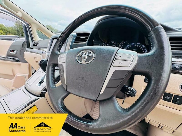 Used Toyota Vellfire 2014 for sale - 76197391: Photo 22