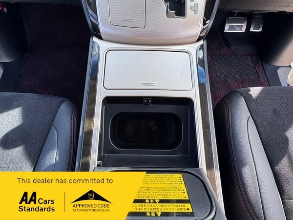 Used Toyota Vellfire 2013 for sale - 76029783: Photo 18