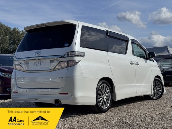 Used Toyota Vellfire 2013 for sale - 76029783: Photo 7