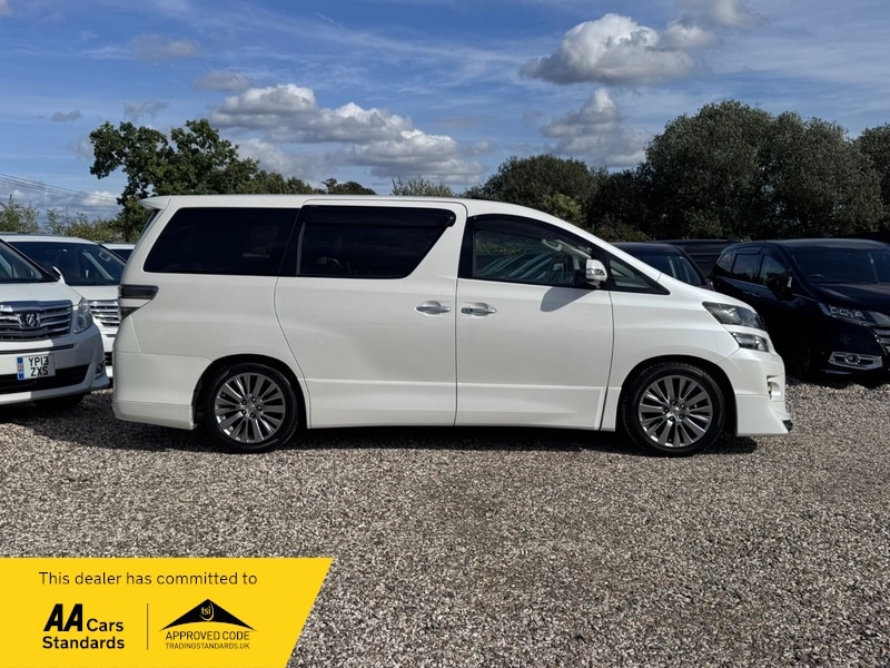Used Toyota Vellfire 2013 for sale - 76029783: Photo 8