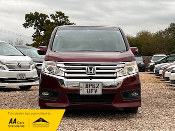 Used Honda Stepwagon 2012 for sale - 79277023: Photo