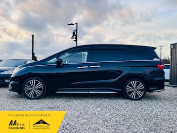 Used Honda Odyssey 2014 for sale - 76950888: Photo