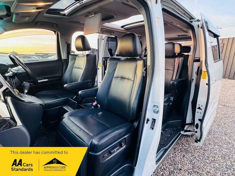 Used Toyota Alphard 2013 for sale - 76950887: Photo 14