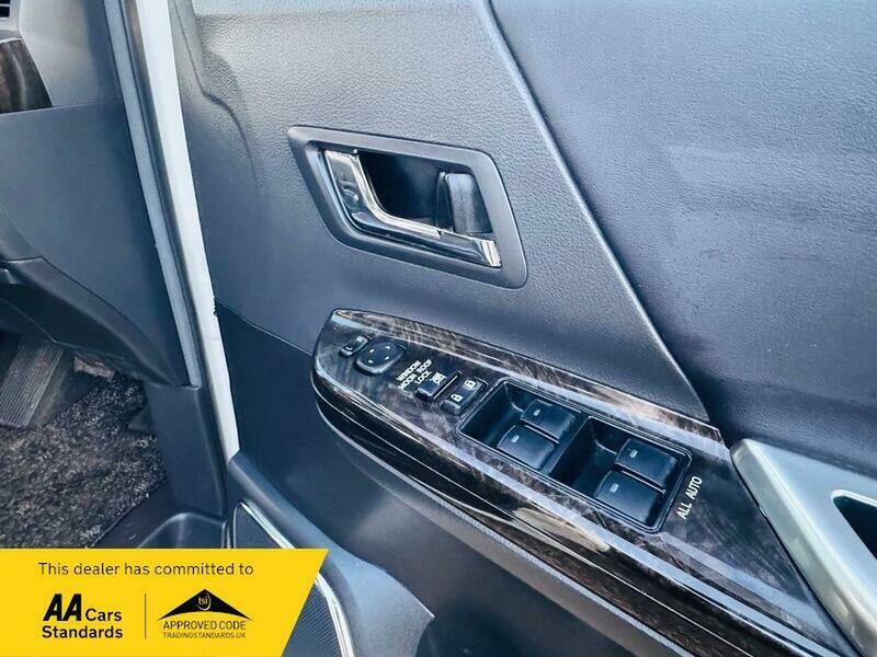 Used Toyota Alphard 2013 for sale - 76950887: Photo 22