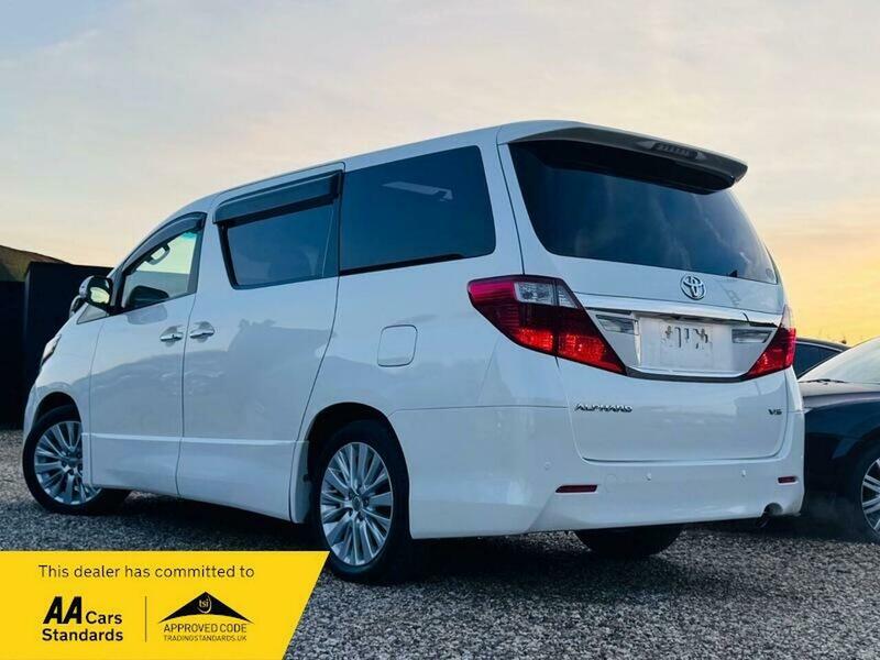 Used Toyota Alphard 2013 for sale - 76950887: Photo 5