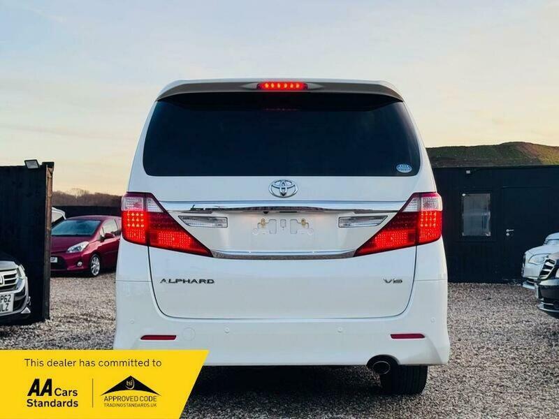 Used Toyota Alphard 2013 for sale - 76950887: Photo 6