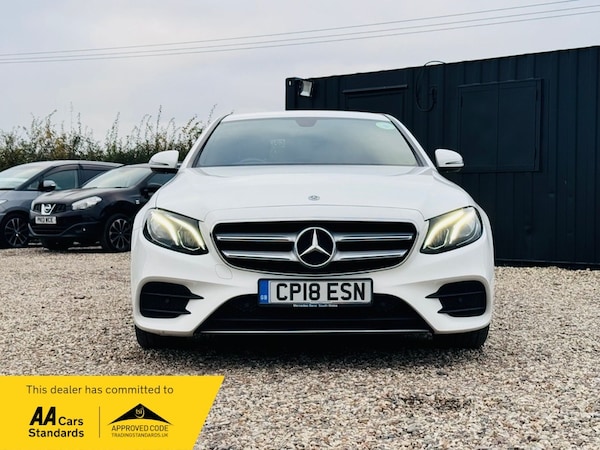 Used Mercedes-Benz E Class 2018 for sale - 75144274: Photo 2