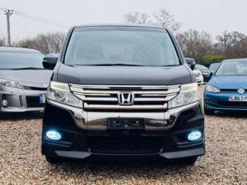 Used Honda Stepwagon 2013 for sale - 73714172: Photo