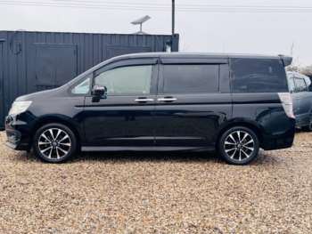 Used Honda Stepwagon 2013 for sale - 73714172: Photo