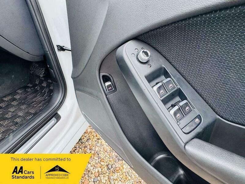 Used Audi A4 Avant 2015 for sale - 76896676: Photo 14