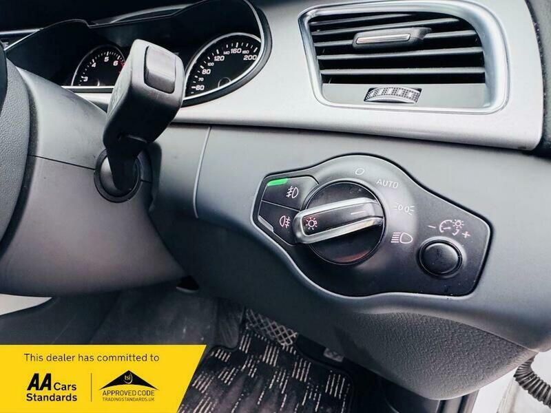 Used Audi A4 Avant 2015 for sale - 76896676: Photo 15