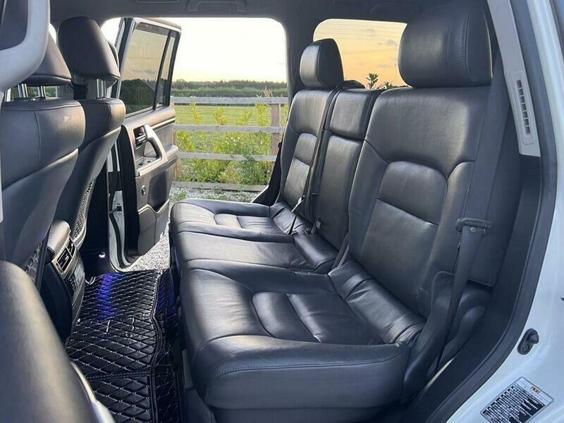 Used Toyota Landcruiser 2010 for sale - 76093103: Photo 11