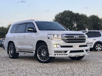 Used Toyota Landcruiser 2010 for sale - 76093103: Photo 2