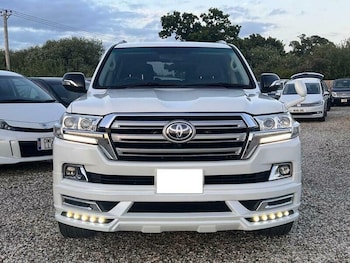 Used Toyota Landcruiser 2010 for sale - 76093103: Photo 4