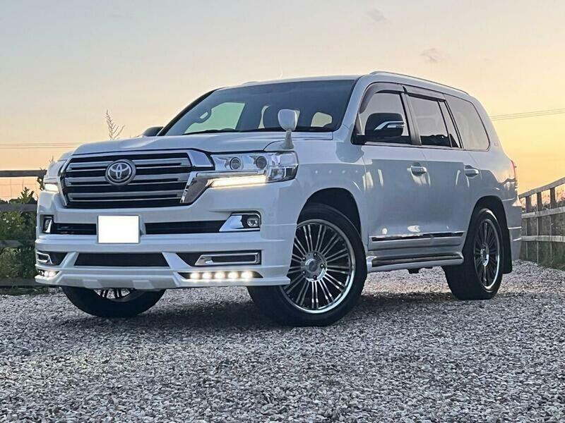 Used Toyota Landcruiser 2010 for sale - 76093103: Photo 8