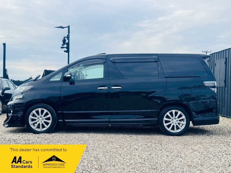 Used Toyota Vellfire 2013 for sale - 76510449: Photo 9