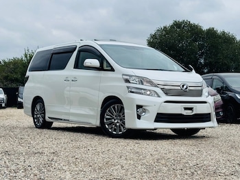 Used Toyota Vellfire 2025 for sale - 75704386: Photo