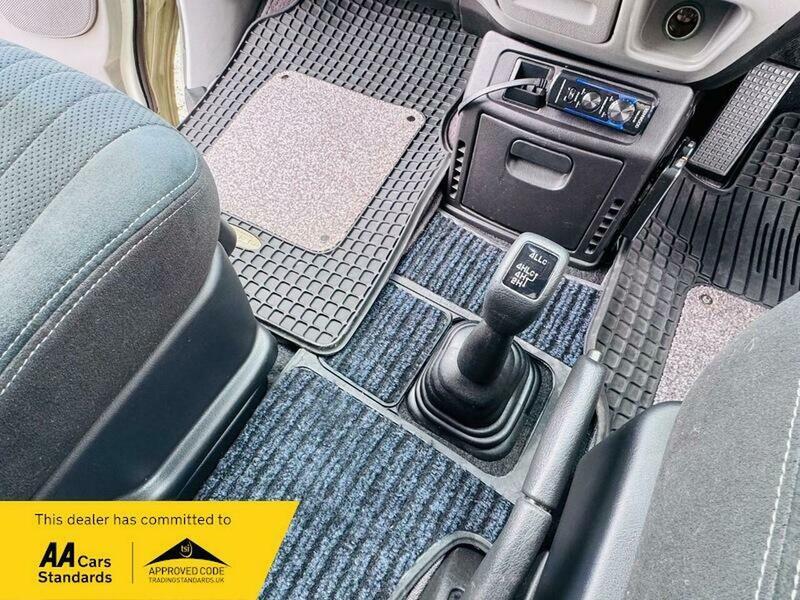 Used Mitsubishi Delica 2006 for sale - 78097646: Photo 23