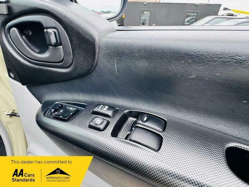 Used Mitsubishi Delica 2006 for sale - 78097646: Photo 24