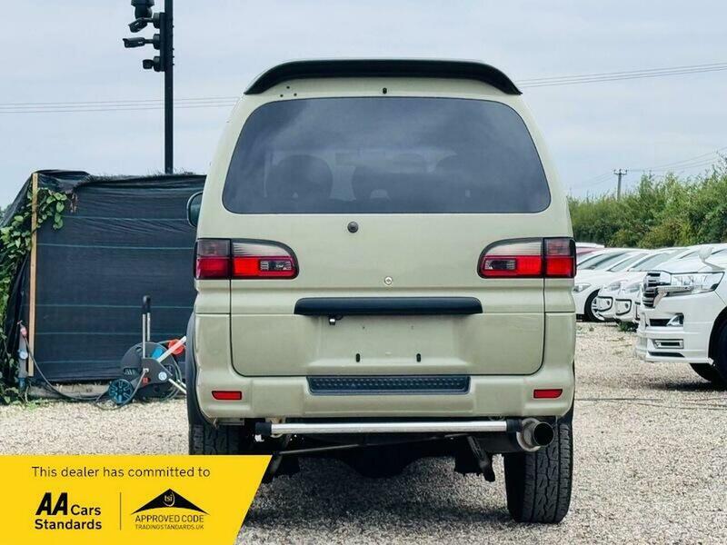 Used Mitsubishi Delica 2006 for sale - 78097646: Photo 6