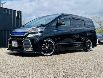 Used Toyota Vellfire 2013 for sale - 78133367: Photo