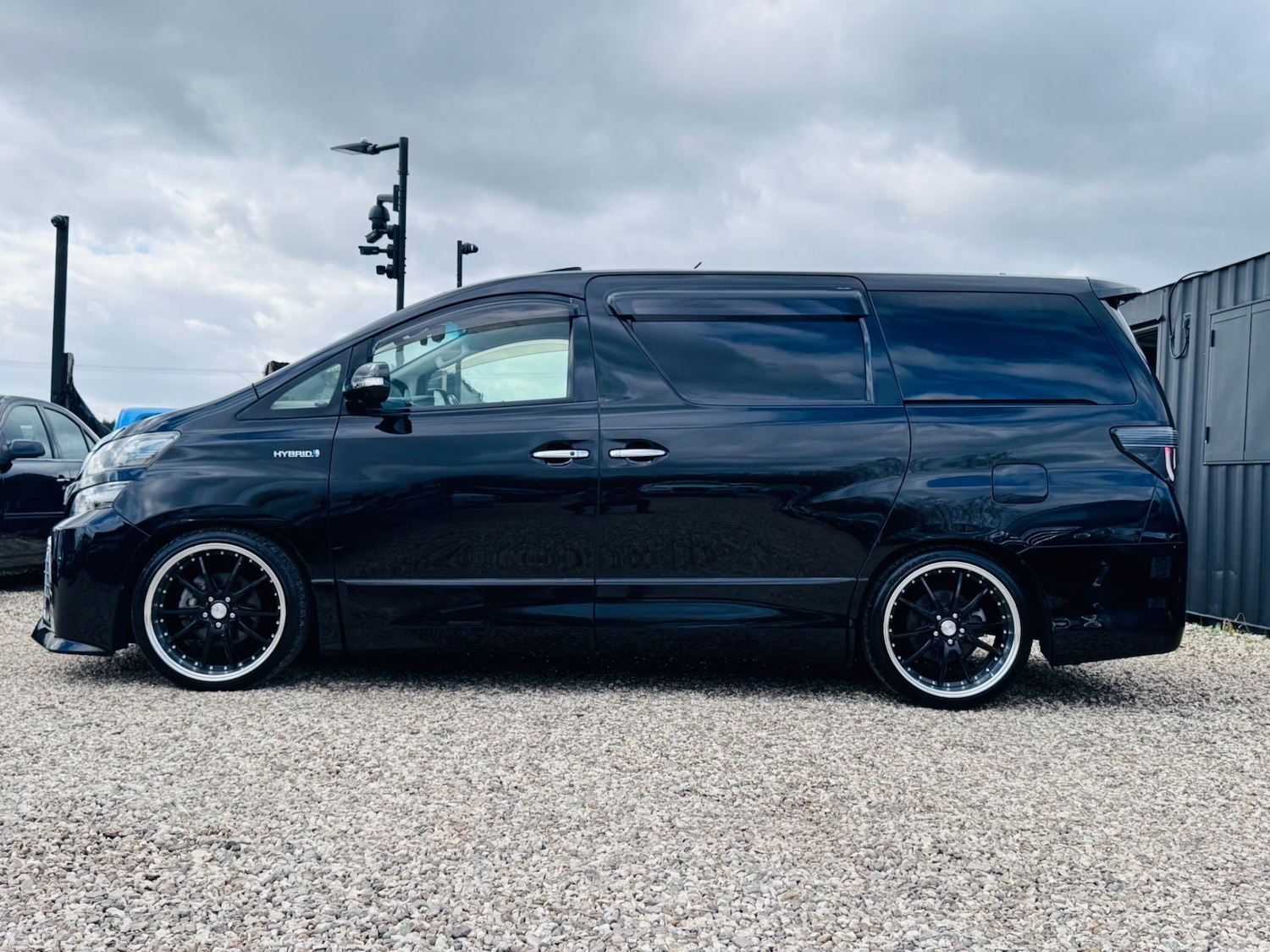 Used Toyota Vellfire 2013 for sale - 78133367: Photo 4