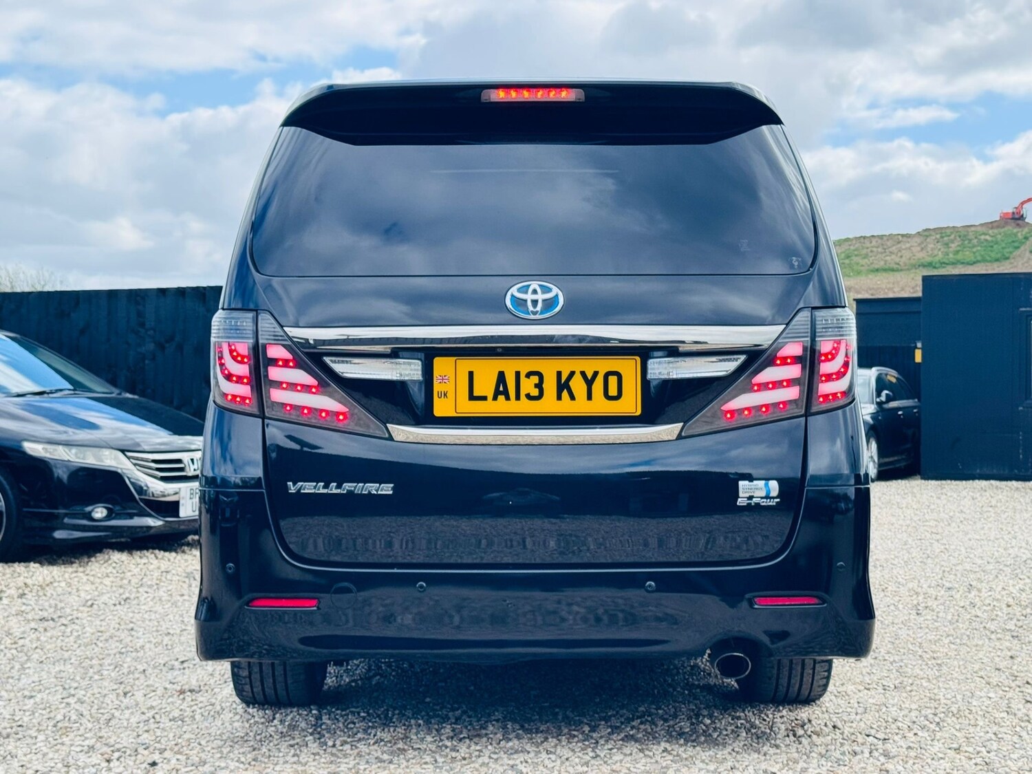 Used Toyota Vellfire 2013 for sale - 78133367: Photo 6