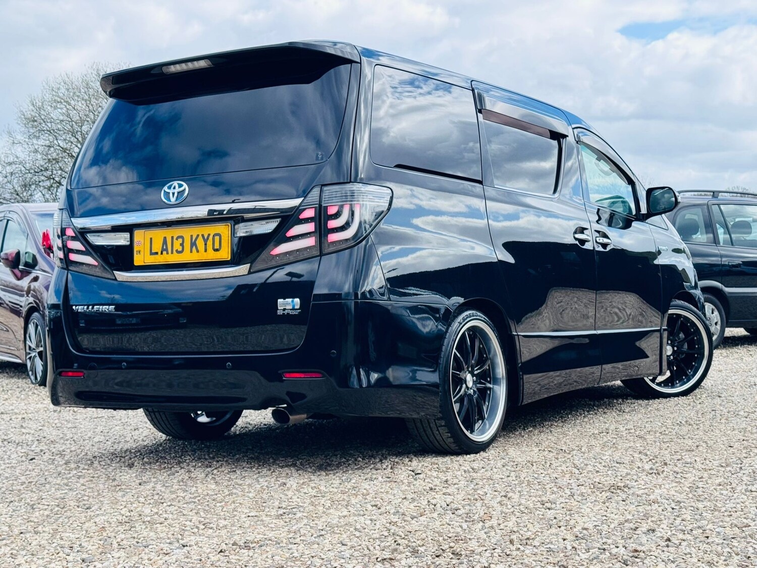 Used Toyota Vellfire 2013 for sale - 78133367: Photo 7