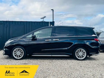 Used Honda Odyssey 2014 for sale - 77920988: Photo