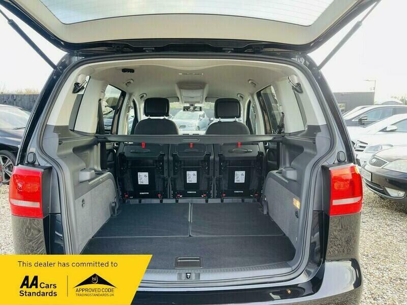 Used Volkswagen Touran 2012 for sale - 77622174: Photo 11