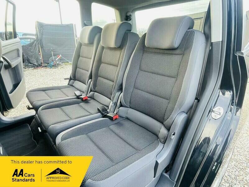 Used Volkswagen Touran 2012 for sale - 77622174: Photo 15