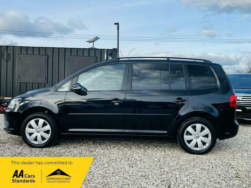 Used Volkswagen Touran 2012 for sale - 77622174: Photo 4
