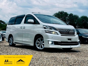 Used Toyota Vellfire 2013 for sale - 78474866: Photo