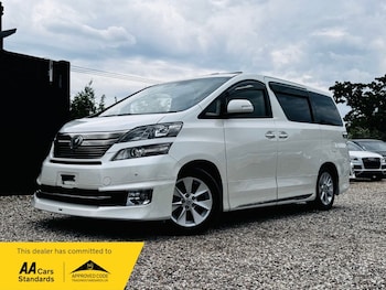 Used Toyota Vellfire 2013 for sale - 78474866: Photo