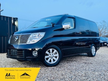 Used Nissan Elgrand 2008 for sale - 78228371: Photo