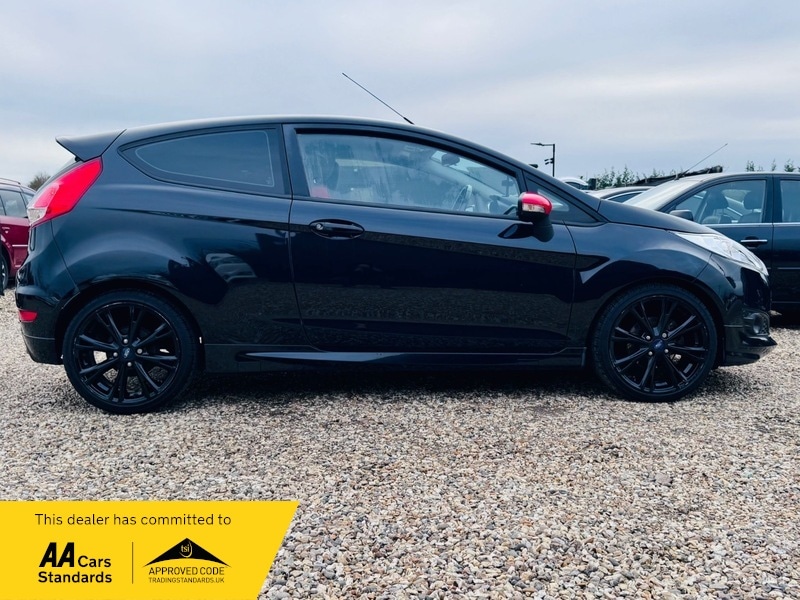 Used Ford Fiesta 2014 for sale - 76896611: Photo 8