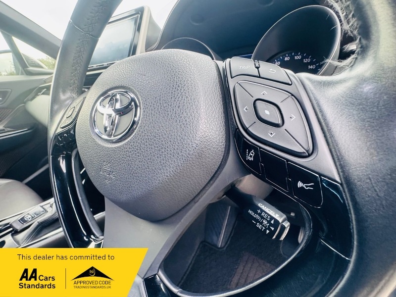 Used Toyota C-HR 2017 for sale - 76510448: Photo 18