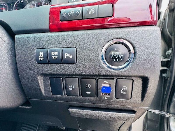 Used Toyota Vellfire 2010 for sale - 76009844: Photo 19