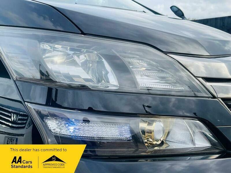 Used Toyota Vellfire 2025 for sale - 78201430: Photo 4