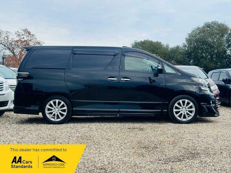 Used Toyota Vellfire 2025 for sale - 78201430: Photo 5