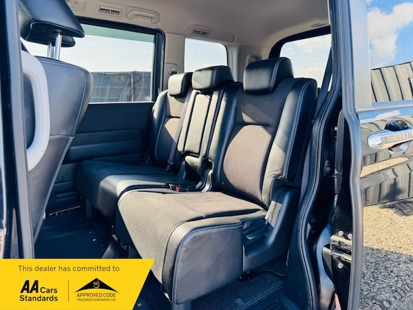 Used Honda Stepwagon 2013 for sale - 75265410: Photo 13