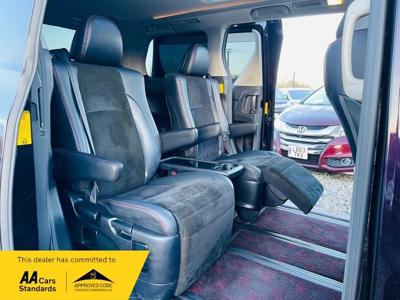 Used Toyota Vellfire 2014 for sale - 78069656: Photo 11