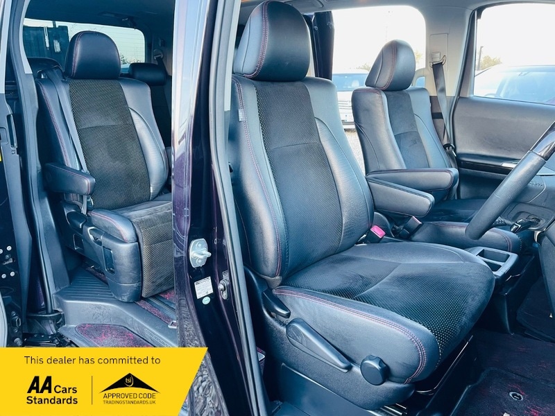 Used Toyota Vellfire 2014 for sale - 78069656: Photo 14