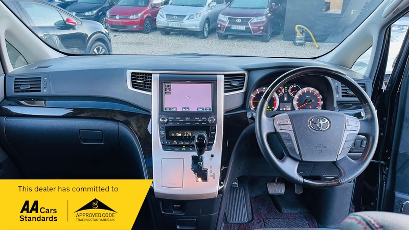 Used Toyota Vellfire 2014 for sale - 78069656: Photo 15