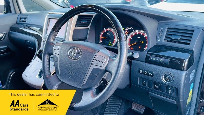 Used Toyota Vellfire 2014 for sale - 78069656: Photo 16