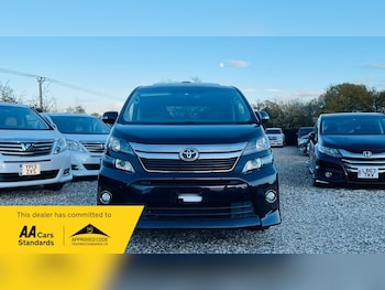 Used Toyota Vellfire 2014 for sale - 78069656: Photo